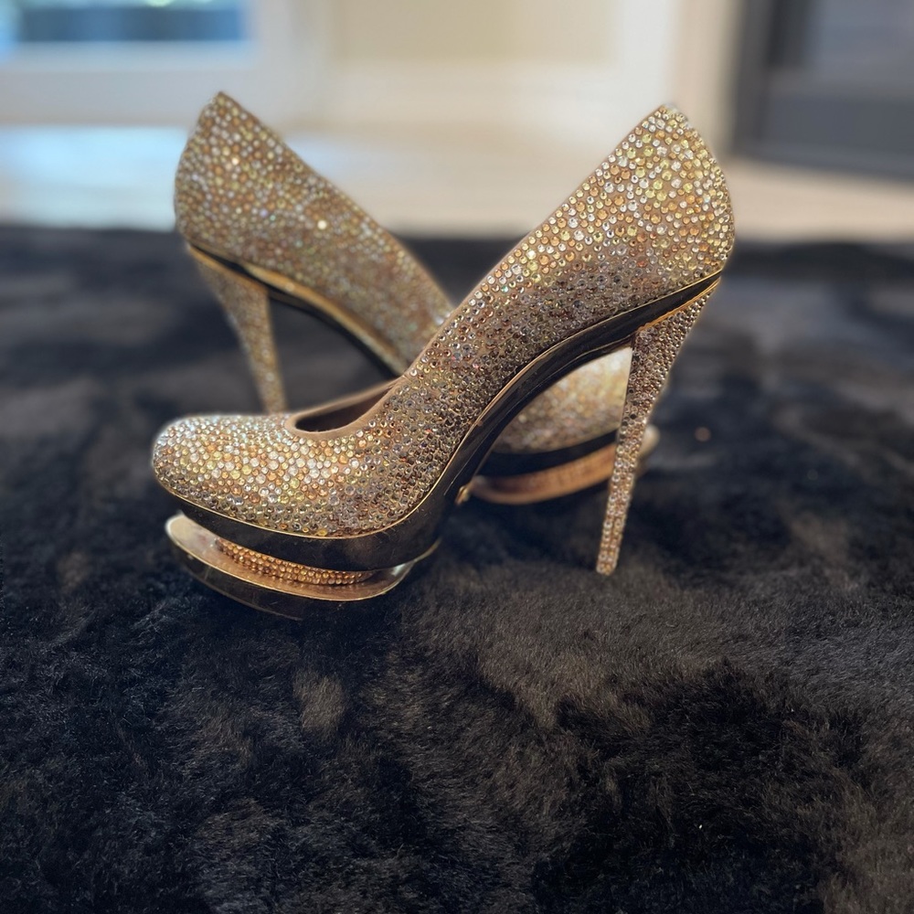 gianmarco lorenzi heels